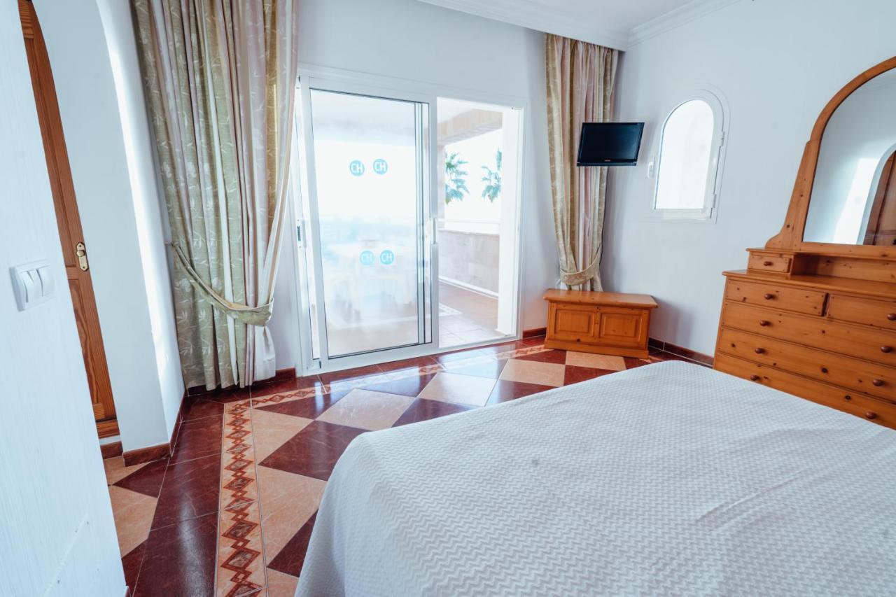 Apartamentos Punta Prima Beach 2* Punta Prima (Menorca)